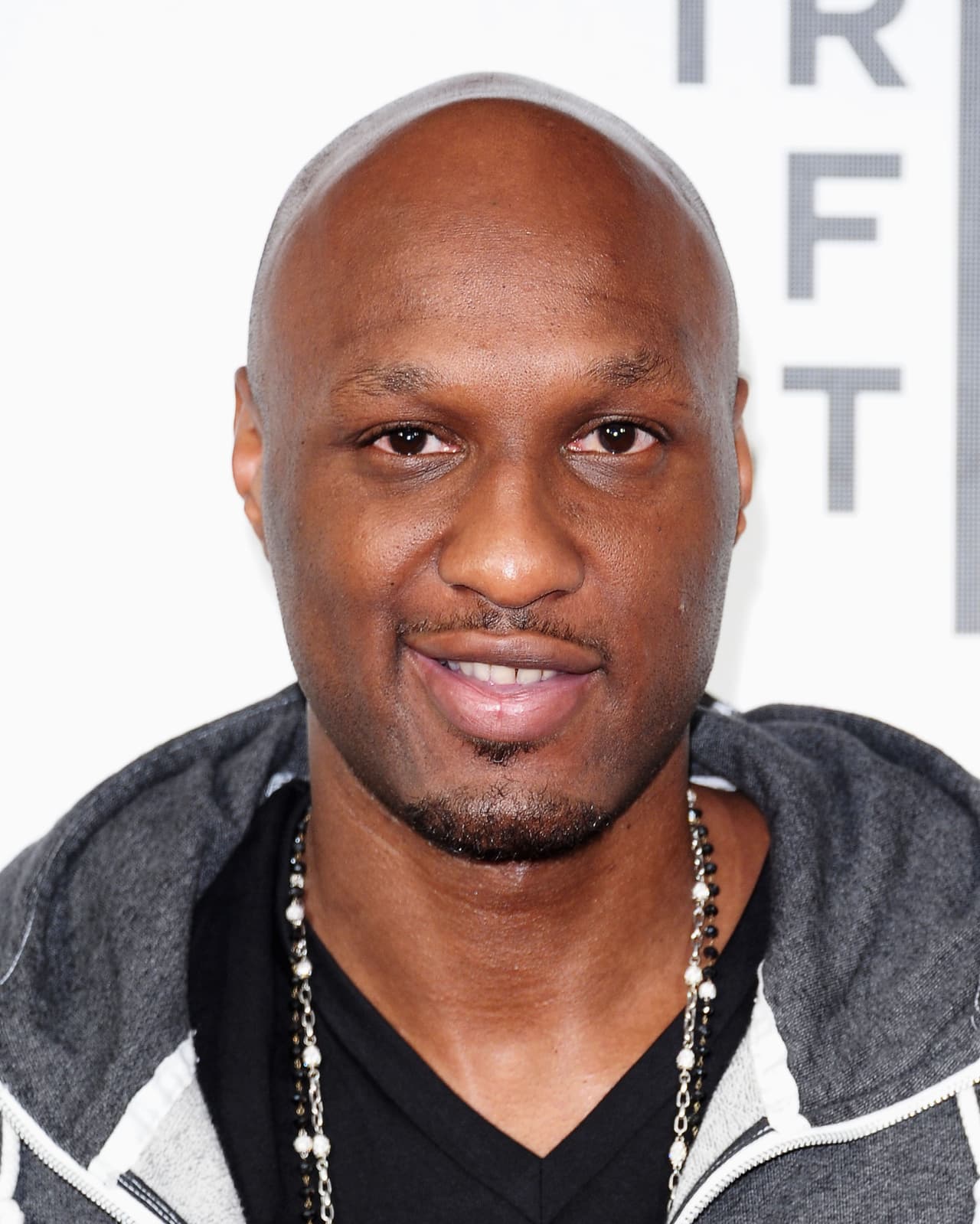 Desde el lunes, Lamar fue trasladado a un hospital en Los Angeles.