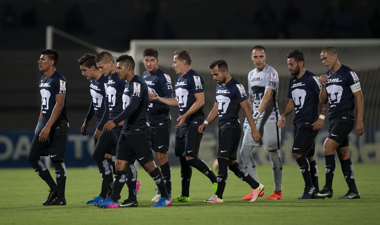 Así se iban los jugadores de Pumas tras la dura derrota, pensando en lo que será el resto de la Liga MX y la Copa MX, torneos que pretenden pelear.