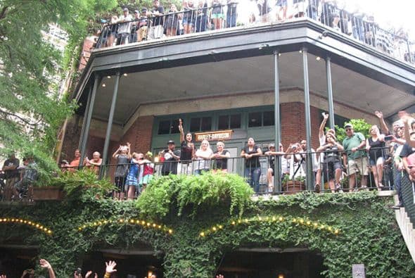 Photos: Spurs Championship Parade 2014 Barges