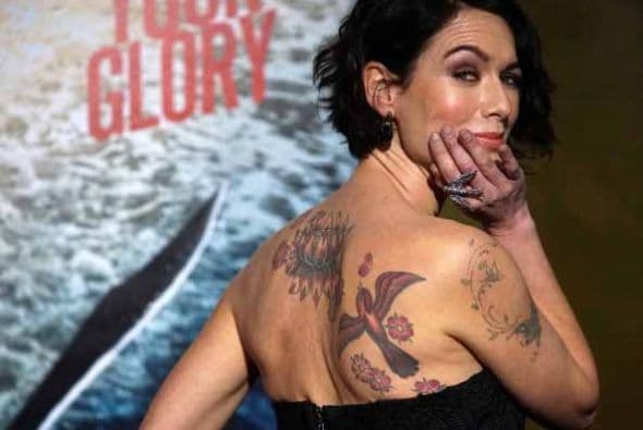 Los pigmentos sobre la piel ameritan un cuidado especial. Recuerda mantener una hidratación adecuada y protegerlo del Sol, esto te asegura un tatuaje más bonito y con más color durante más tiempo.