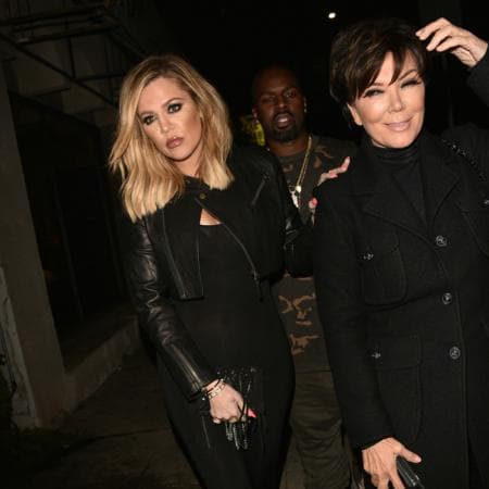 Medios como 
<b><a href="http://hollywoodlife.com/2018/04/19/kris-jenner-tristan-true-thompson-trust-fund-cheating-contract-khloe-kardashian/">Hollywood Life</a> </b>y Ok! reportaron que la matriarca del clan obligó a Tristan Thompson a firmar un contrato donde se compromete a depositar 10 millones de dólares en un fondo para su recién nacida hija, True.