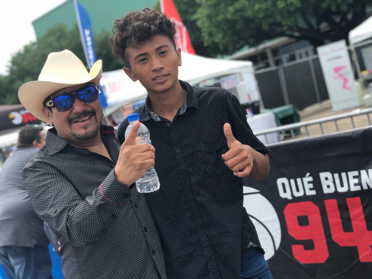 No todo es sobre su encanto, su perseverancia y éticas de trabajo son un modelo a seguir para todos, especialmente los más jóvenes.
<br>