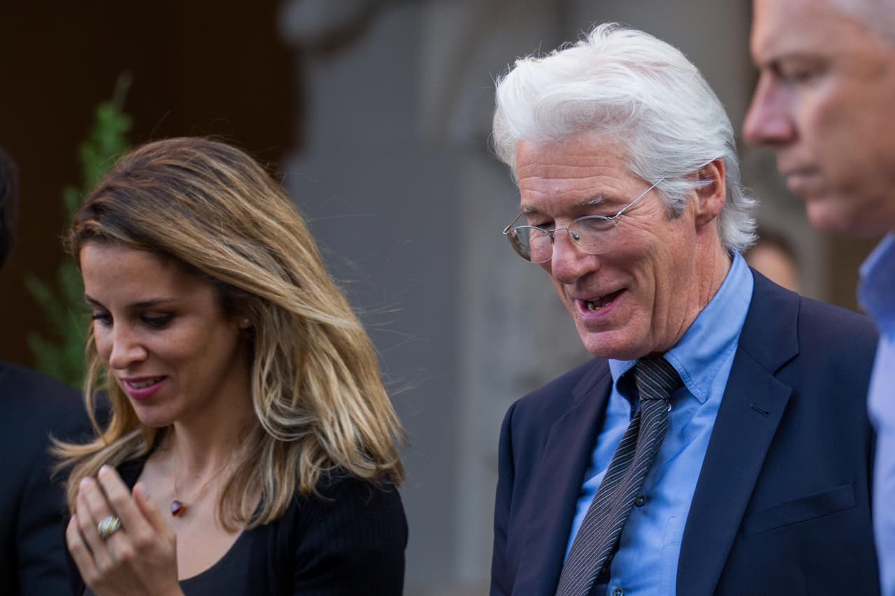 Gere salió sonriente y satisfecho de la experiencia que le otorgó Scholas Ocurrentes.