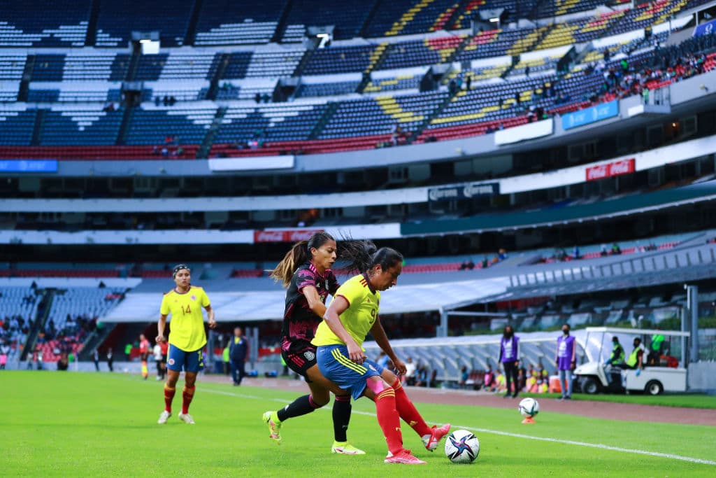 México sabe aprovechar a localía y con anotaciones de Maria Sánchez y Maricarmen Reyes, las locales vencen 2-0 a las seleccionadas colombianas.