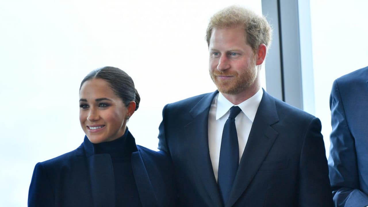 “Lo está haciendo con corazón de papá”: príncipe Carlos aceptaría reingreso de Harry y Meghan a la realeza