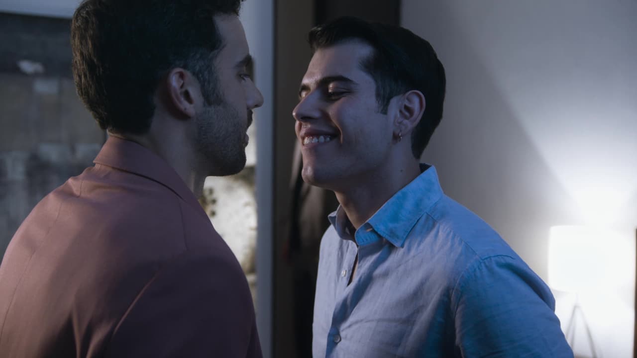 Enojado y lleno de celos por ver a Alejandro con Leonora, intentó vengarse y hacerse de la compañía de otro hombre.