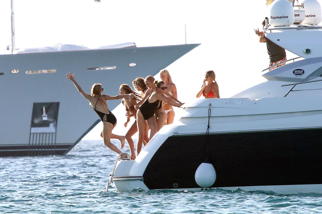 Así que mejor se lanzó al agua sin pensarlo mucho.