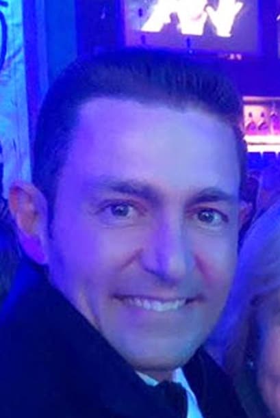 Se comenzó a hablar en redes sociales y en algunos medios de comunicación acerca del cambio en su apariencia y de la posibilidad de que el actor se haya hecho una cirugía estética.