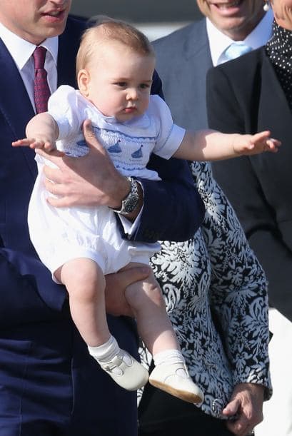 En Australia la familia hará varias apariciones y seguro el príncipe seguirá encantando al mundo. Checa otras imágenes de William, Kate y el principito. Mira también cómo pasó una tarde de juegos el príncipe George
