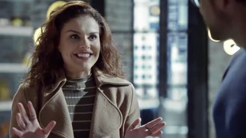 <b>Isabella Gudman</b>, hermana menor de Benjamín, hija de Susana Aisen y Alan Gudman, es una estudiante de arqueología cariñosa con su familia, principalmente con su hermano.