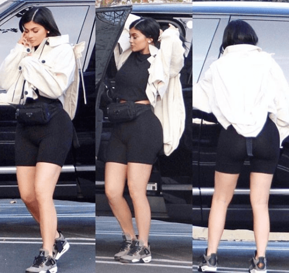 El mismo portal mencionó que Kylie no fue vista junto a la recién nacida Stormi Webster. En cuanto a su atuendo, Kylie eligió un 'short' y blusa negros, una chamarra color crema y tenis, así como una cangurera que cubría parte de su cintura.
