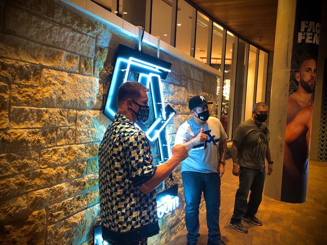 Con tensión entre los peleadores se sintió en todo momento y los preparativos están listos para el duelo de titanes.