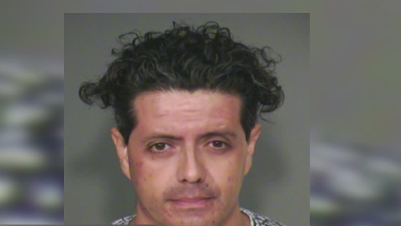 Director de una escuela en Mesa enfrenta cargos de conducta sexual