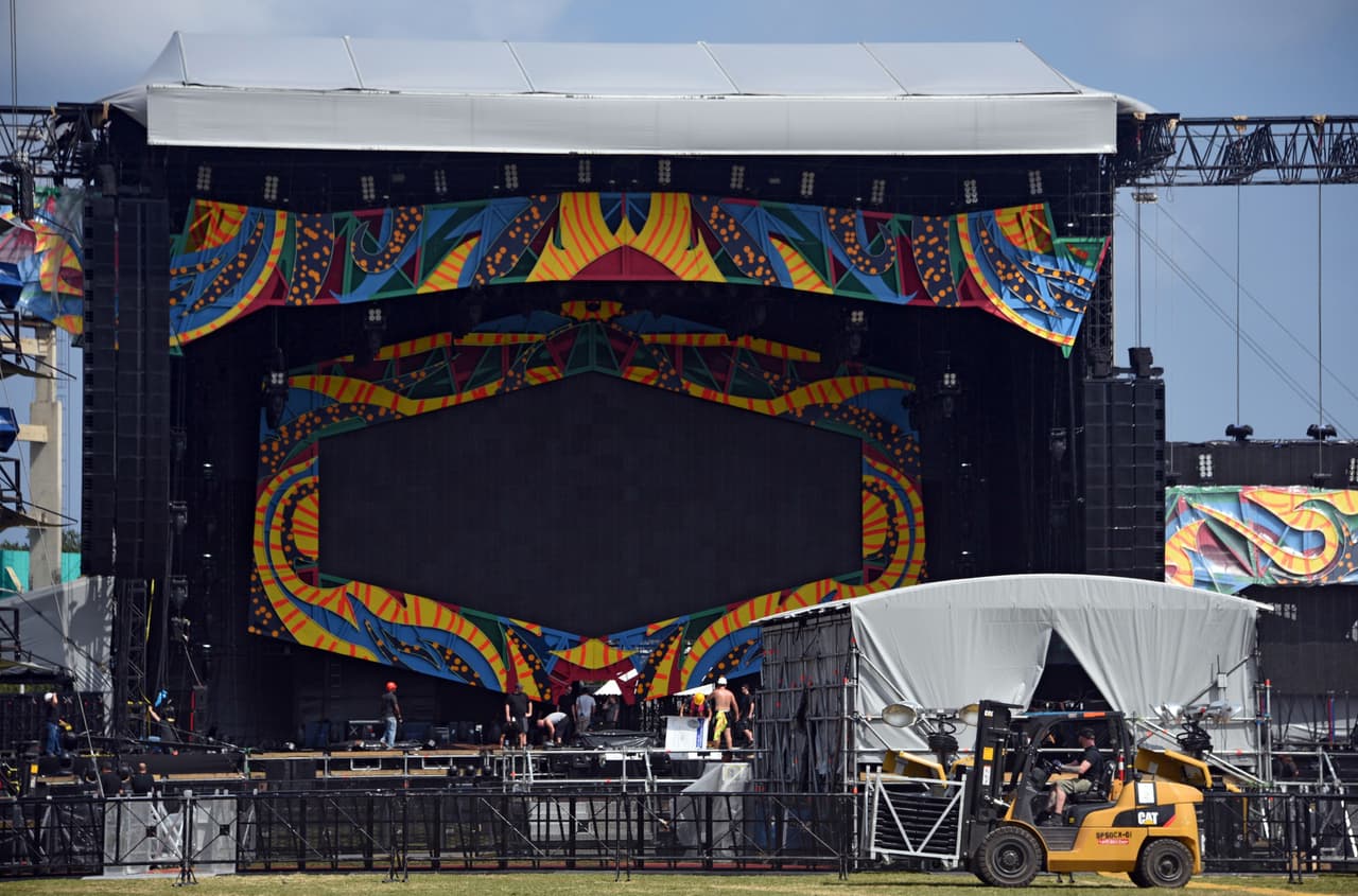 En la Ciudad Deportiva de La Habana se dejó todo listo para el gran show sin precedentes, que además se decidió que fuera gratuito.