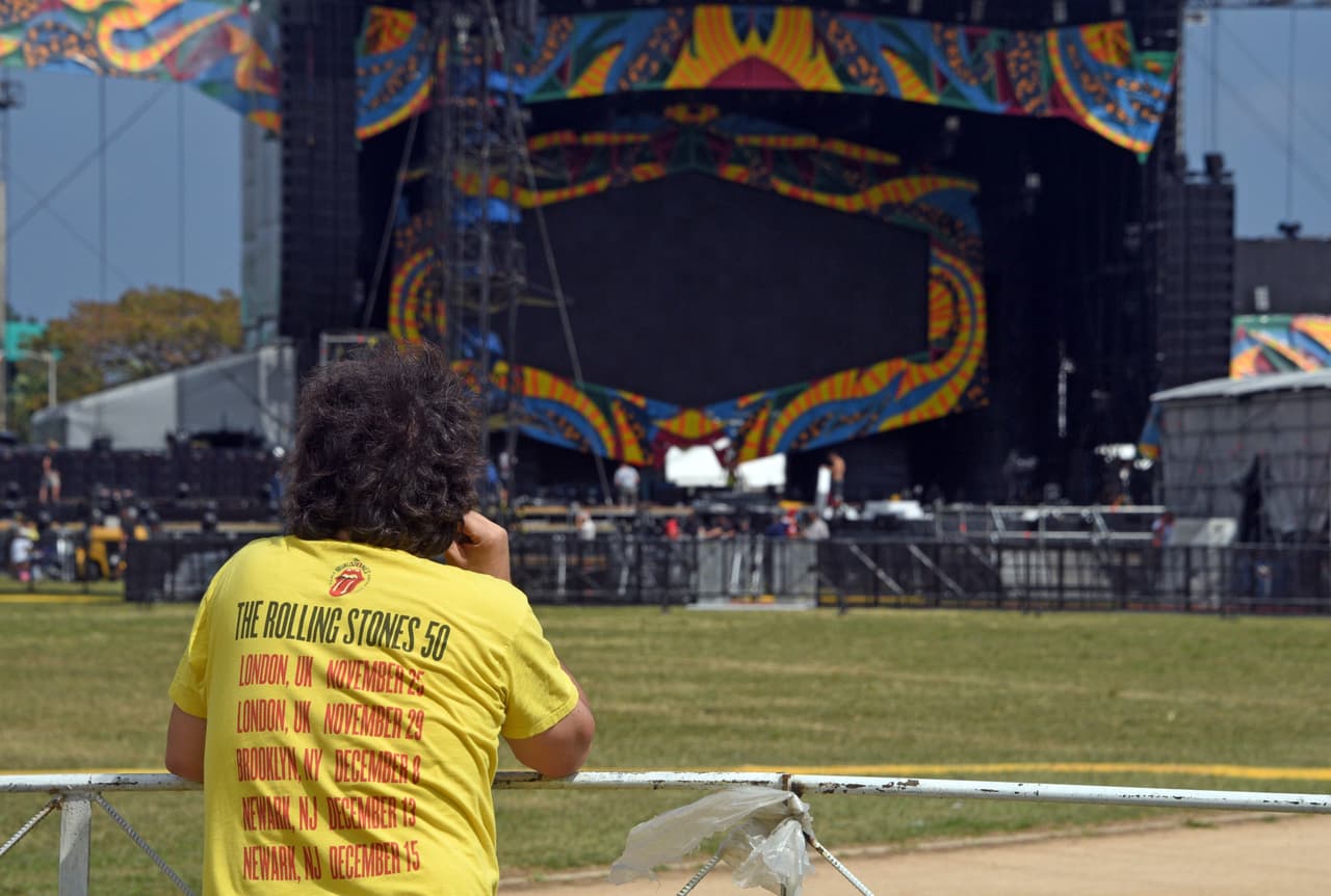 Con mucha anticipación se comenzó a armar el escenario sobre el cual han llevado la magia de su música por Latinoamérica al extremo.