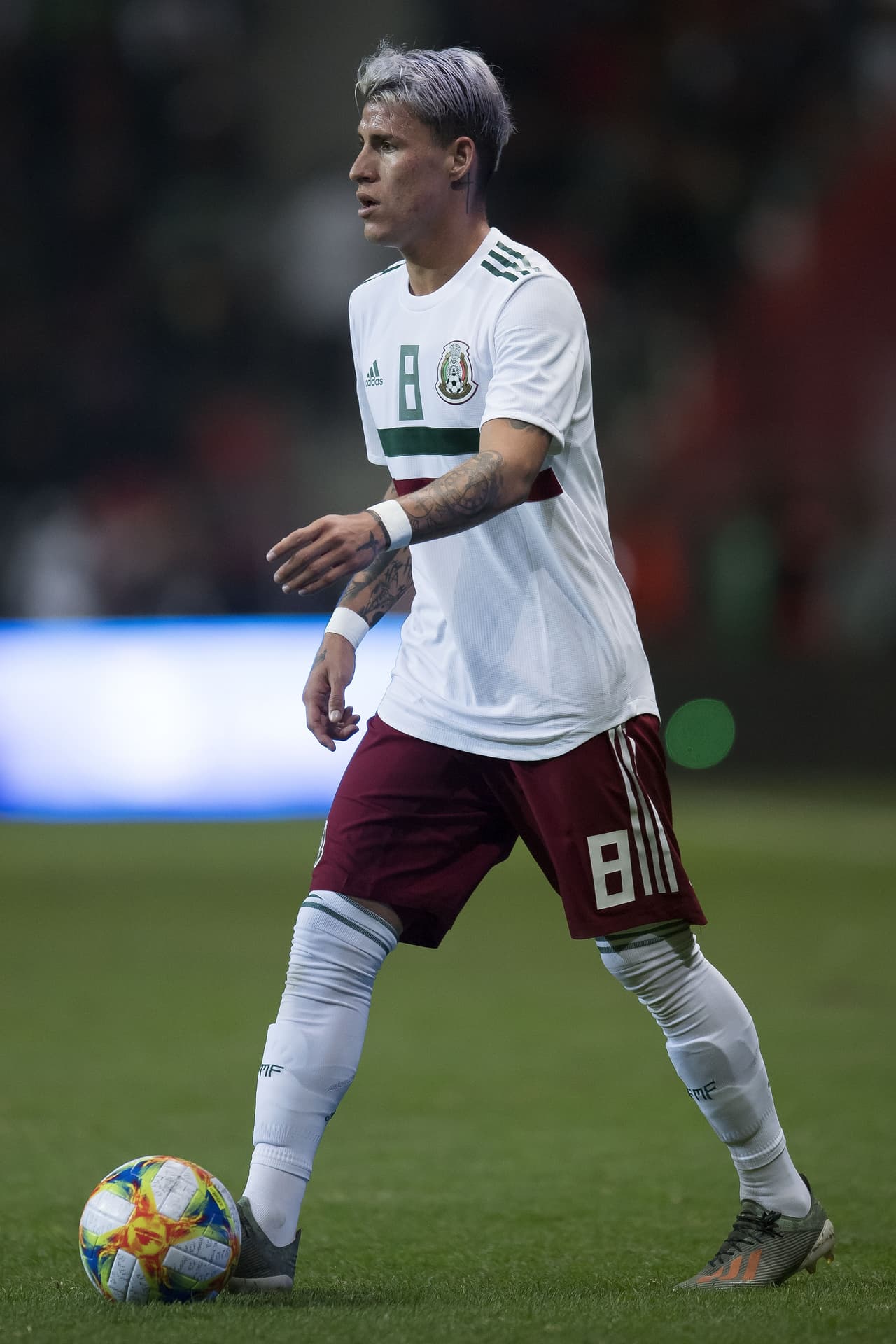 <b>Cristian Calderón</b>: comenzó su carrera en 2013 con el Club Deportivo Nayarit, por lo tanto, se desconocía el paradero del flamante refuerzo de Chivas para este Clausura 2020.