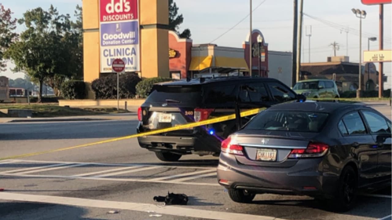 Conductor de Uber baleado en Brookhaven durante un posible incidente de furia en la carretera