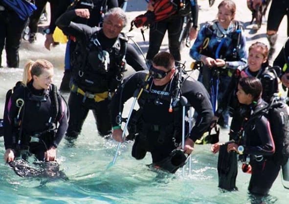 La actriz buceó junto a un amigo a quien admira mucho: "Está haciendo cosas muy importantes por México. ¡Qué suerte conocerte y compartir aventuras! 
<br>Ahora tenemos muchas misiones y somos un equipo".
