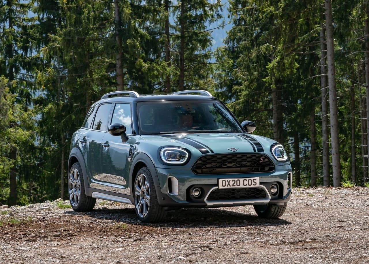 <h3 class="cms-H3-H3"><b>MINI</b></h3>
<br>
<br>- 
<b>Puntaje: </b>60/100
<br>- 
<b>Posición en 2021:</b> 10 de 28 marcas
<br>- 
<b>Posición en 2020:</b> 23 de 26 marcas