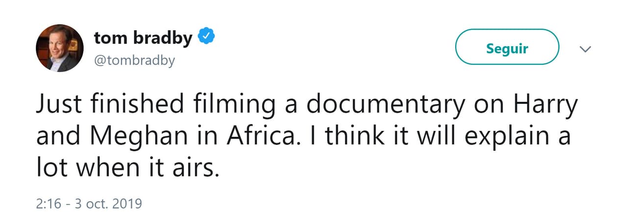 "Acabo de terminar de filmar un documental sobre Harry y Meghan en África. Creo que explicará mucho cuando salga al aire", se lee en el texto.