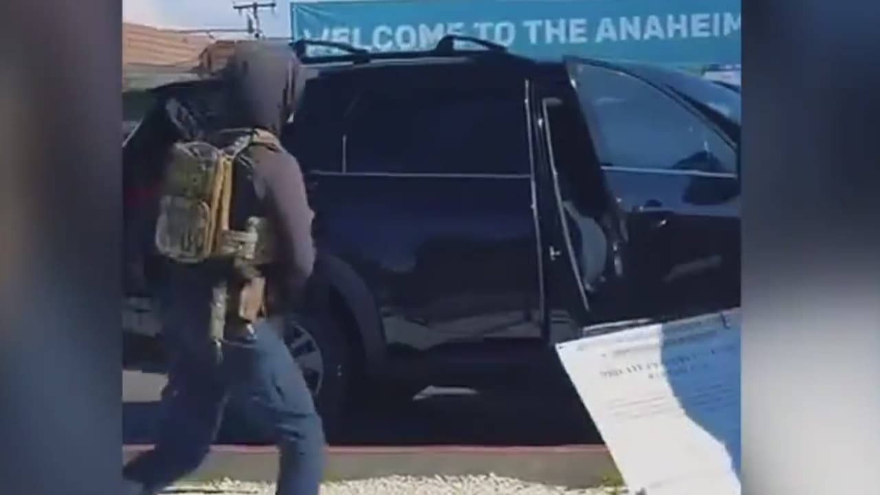 Se registran los controles migratorios más intensos de ICE en Anaheim, California