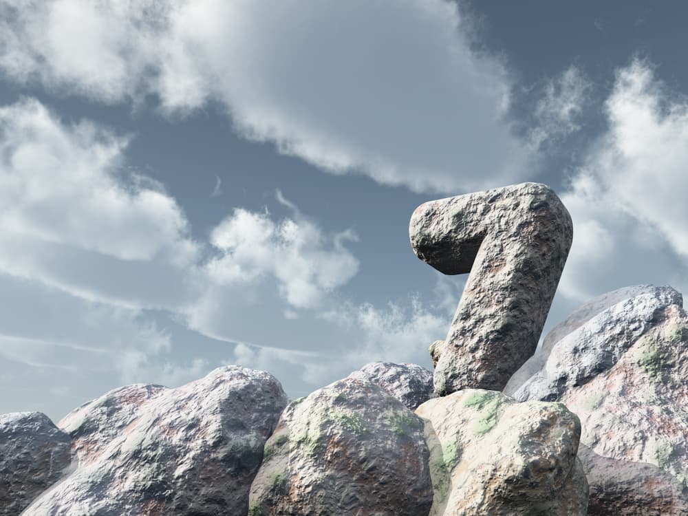 Por tanto, si naciste un día 7, 16 o 25 de cualquier mes del año tu nacimiento ocurrió en un día 7. Si naciste en los años que suman siete, por ejemplo: 2014, 2005, 1996, 1987, 1978 y así sucesivamente entonces naciste en un año siete –es fácil saber el número del año en que naciste solamente suma los cuatro dígitos y redúcelos a uno solo, ejemplo: 1969 es un año siete porque 1+9+6+9=25 y como ves 25 se convierte en 7, y así con todos).