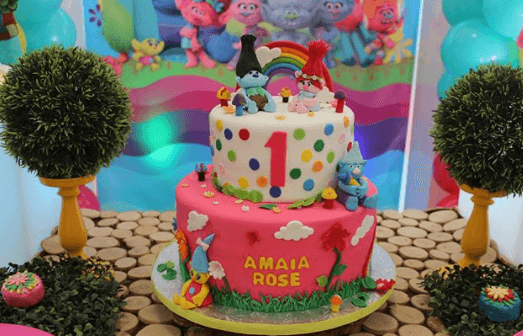 El pastel fue muy especial: Naty Lozada agradeció a su tía por preparlo con tanto amor.