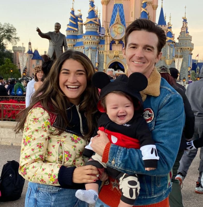 <b>#2 Drake Bell</b>
<br>Desde el 2018, el protagonista de ‘Drake & Josh’ comparte su vida con su ahora esposa Janet Von Schmeling.