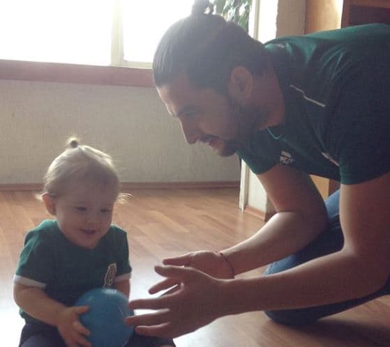 En este sentido, David Anguiano afirmó que están por definir la fecha de su boda, "pero será en octubre o noviembre. Entre los lugares tenemos como opción la Ciudad de México, sus alrededores o en Veracruz, eso es lo primero para ver lo demás [...]", aseguró.