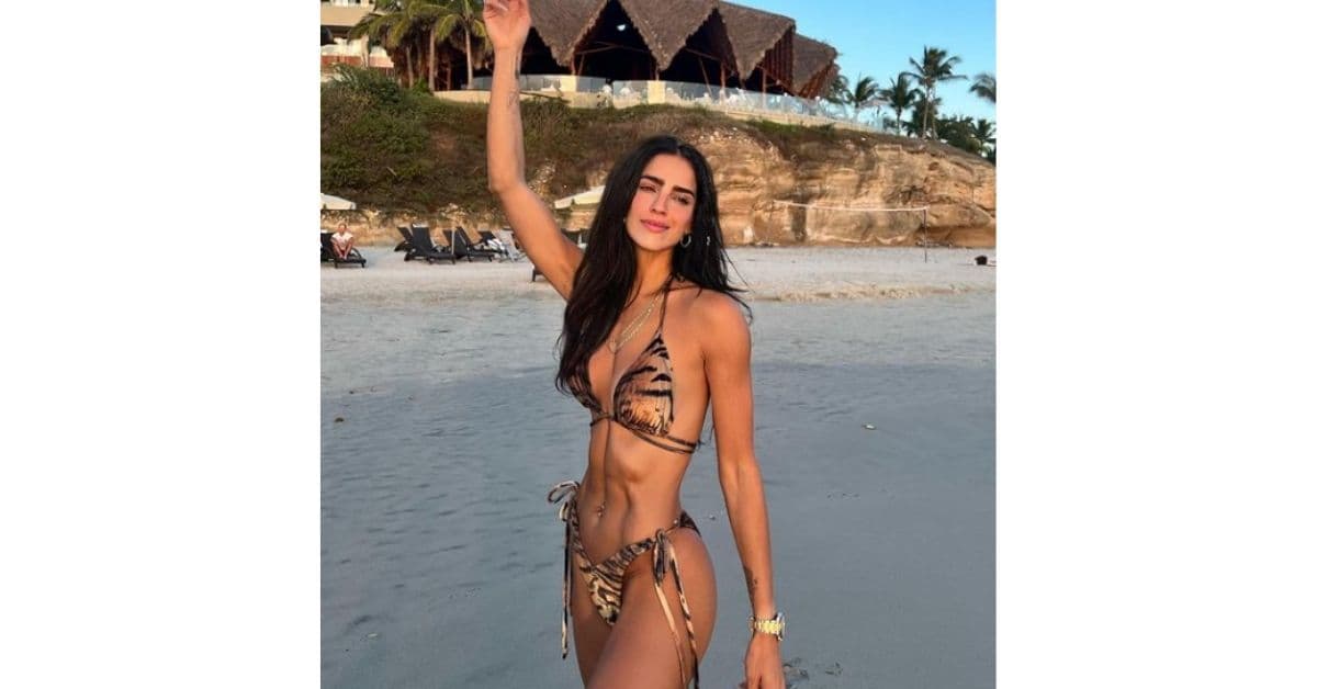 Bárbara de Regil en la playa