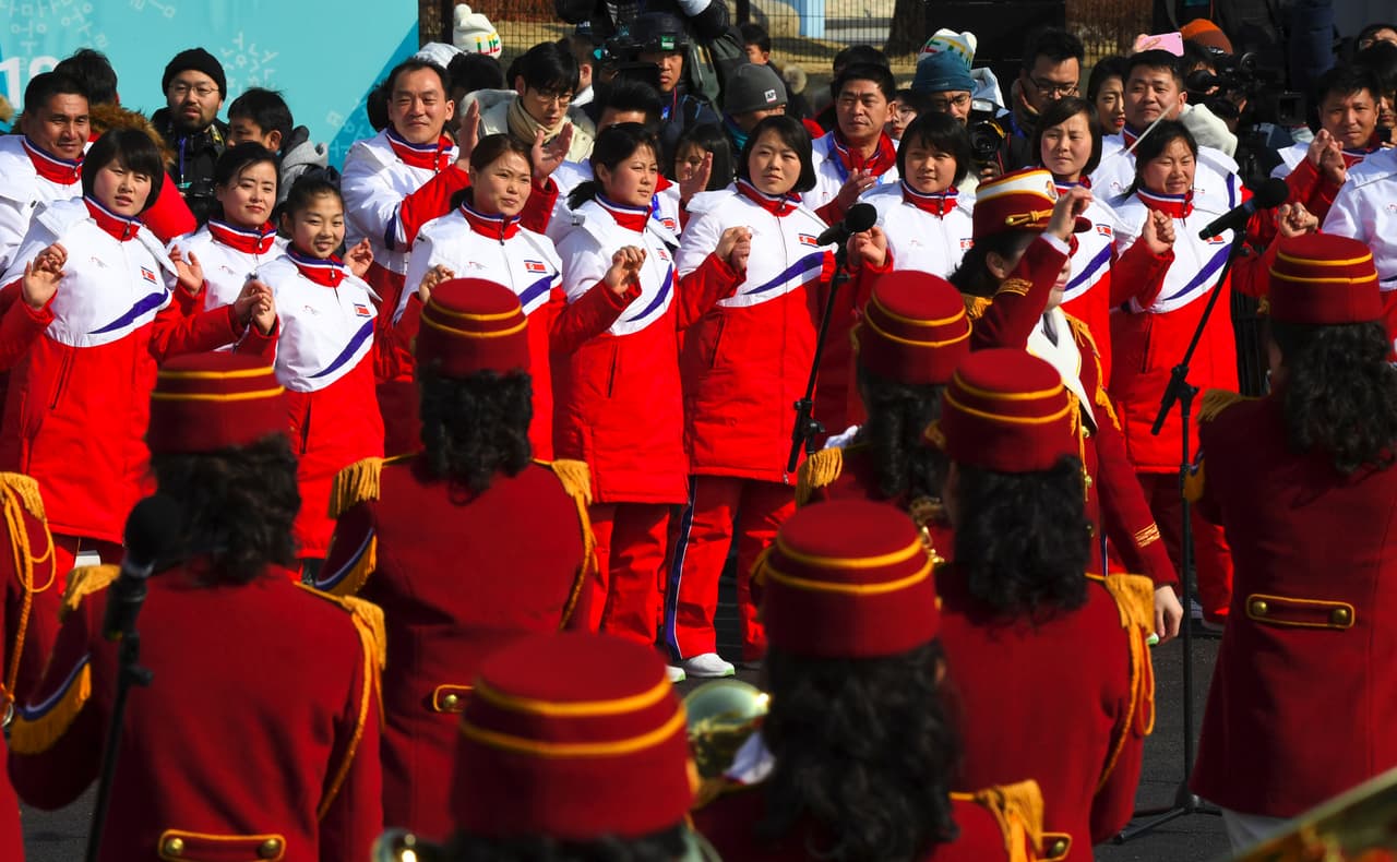 A la ceremonia acudirá una delegación norcoreana encabezada por el presidente honorífico del país, Kim Yong-nam, y Kim Yo-jong, la hermana del líder norcoreano.