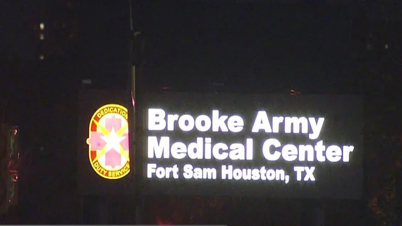 Encuentran un cuerpo humano cerca de Fort Sam Houston