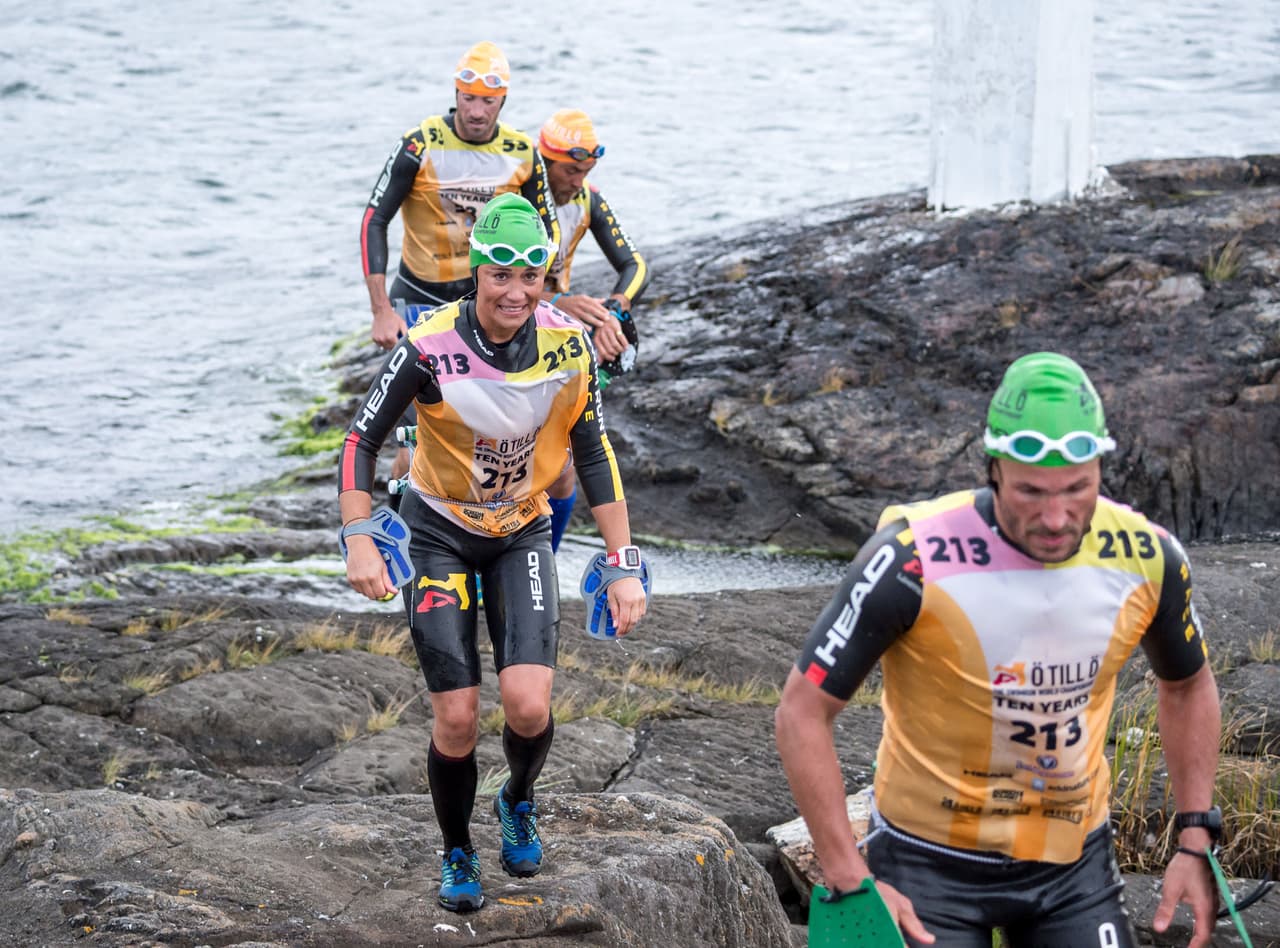 La cuarta persona en su grupo era el sueco Jons Bartholdson.