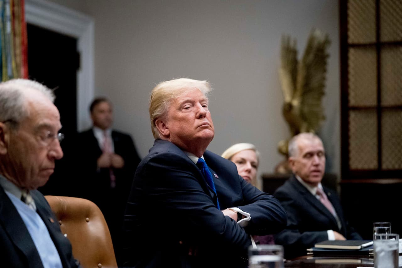 Senadores republicanos se reunieron con Trump para hablar de seguridad fronteriza y el Dream Act