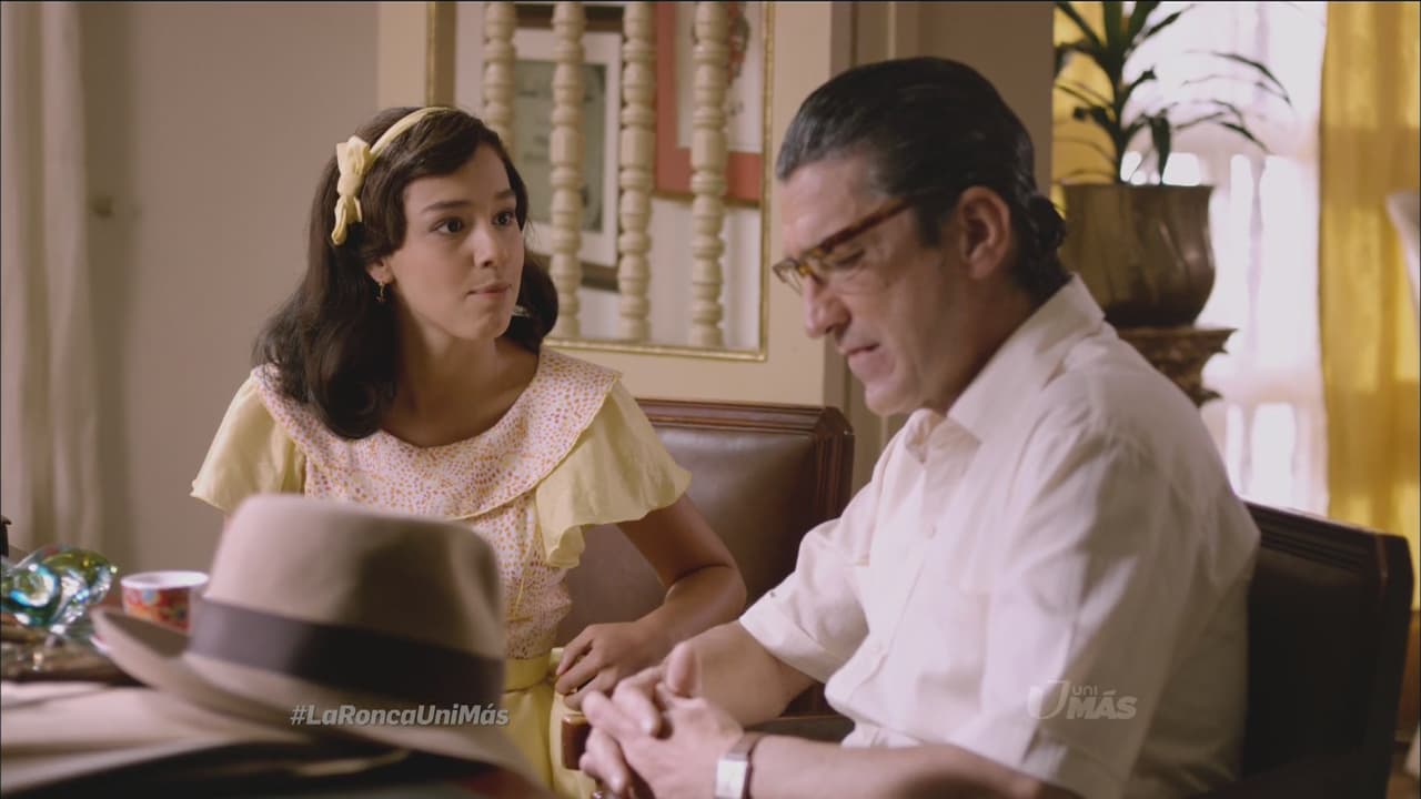 Helenita le promete a su padre que se convertirá en una gran cantante.