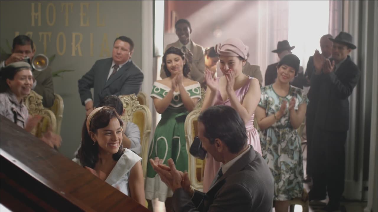 Ahí conquista a todo el público con su voz.