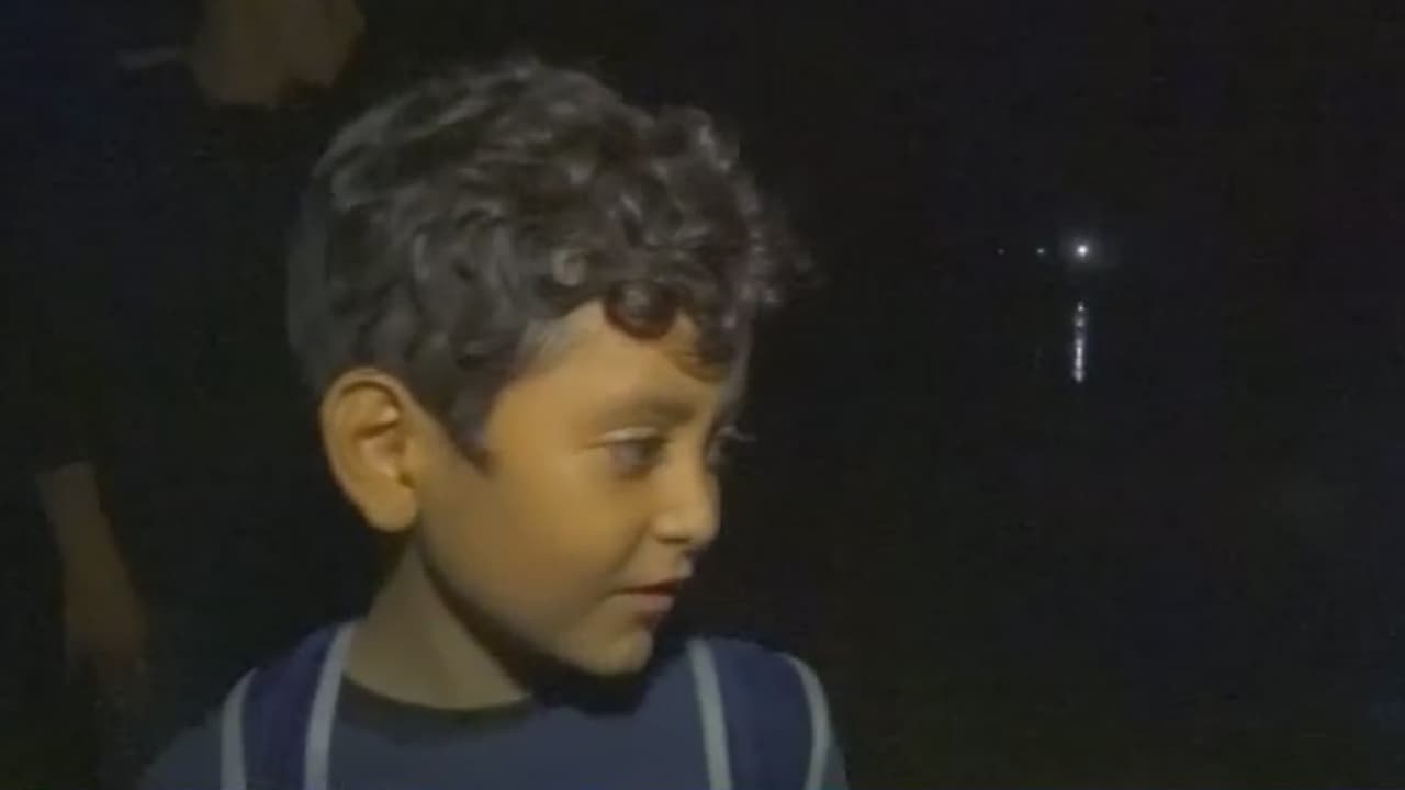 “Ando buscando un futuro mejor”: hallan un niño de 7 años que cruzó la frontera solo para ir a buscar un familiar en Texas