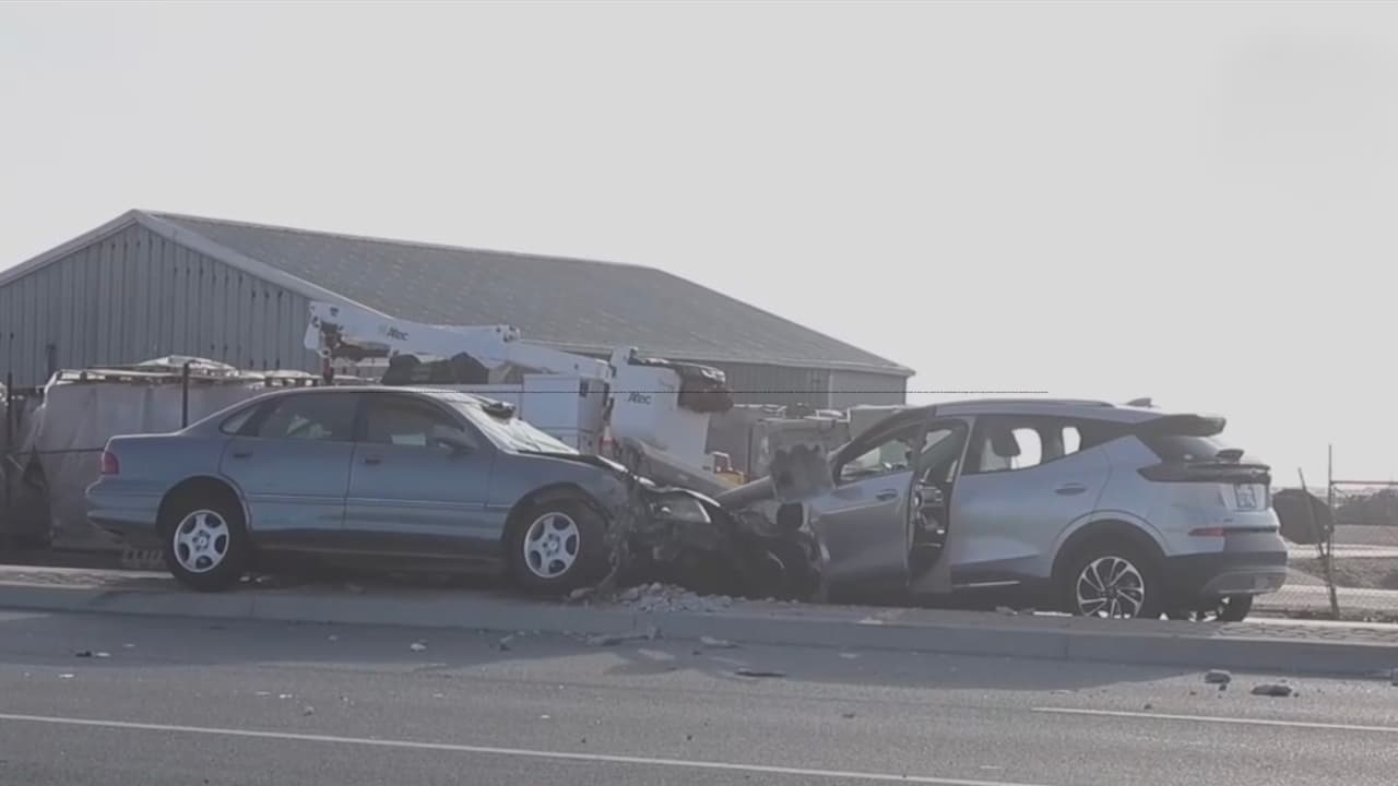 Dos personas mueren y cinco resultan heridas tras choque múltiple en Oxnard: esto se sabe
