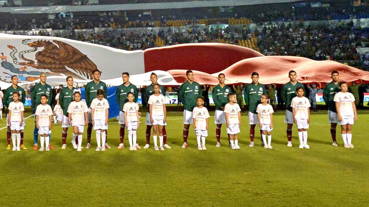 Ochoa, reconocido como mejor portero de la Europa League