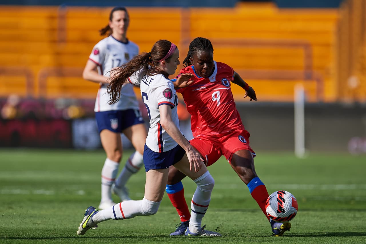 Estados Unidos se impuso con autoridad a la Selección de Haití en el debut dentro del Premundial Femenil de la Concacaf.