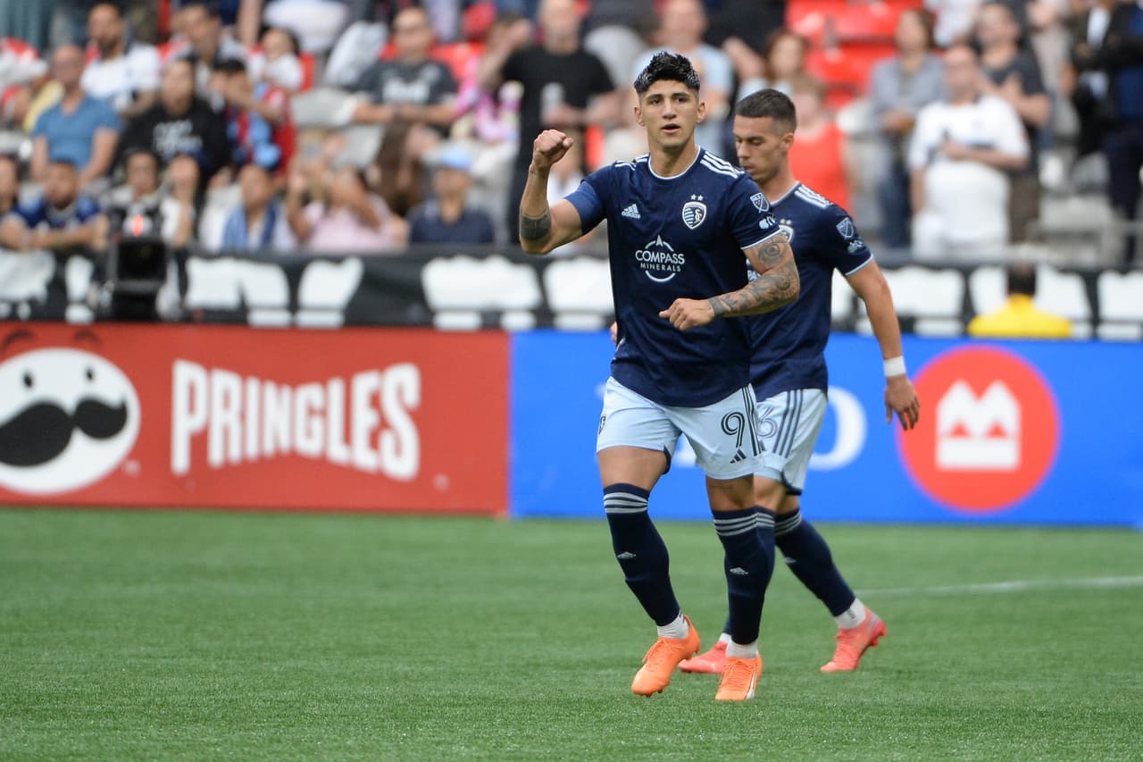 ¿Revancha Azteca? Alan Pulido confirma ritmo goleador ante el verdugo de HH