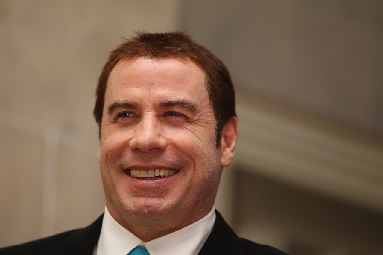 También ha recorrido al cabello corto, sin flequillo abundante.