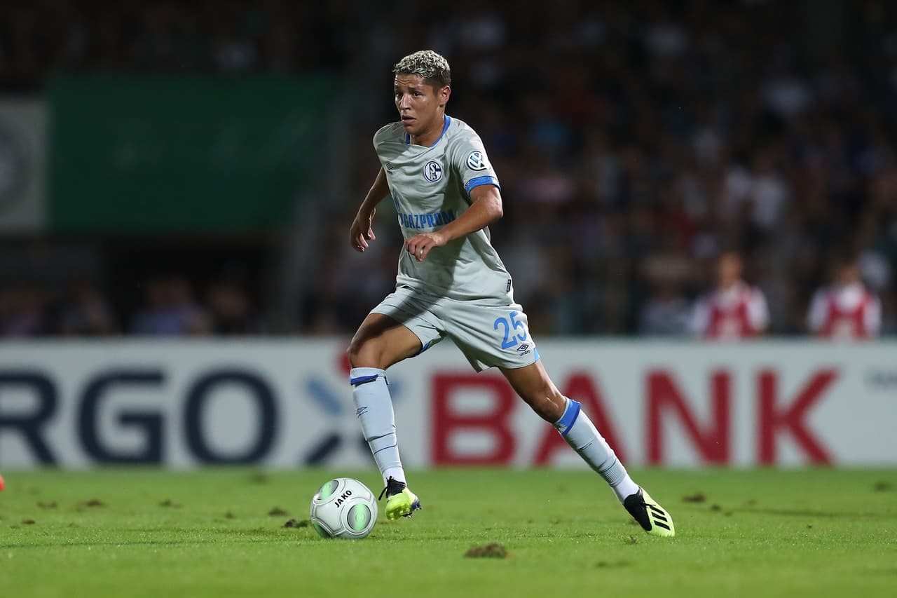 Mediocampista: Amine Harit (Schalke 04) - 29.2 millones de dólares.