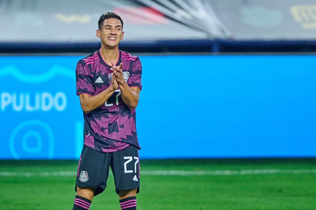 La selección mexicana derrotó a Islandia tras un primer tiempo que generó algunas dudas, pero en el complemento con ‘Chucky’ Lozano, Héctor Herrera, Néstor Araujo y Gerardo Arteaga, el partido se volvió todo del lado del Tri y se llevaron el triunfo.