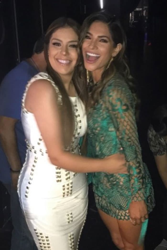 ¡Amiguis! El blanco perfecto para el calor de Miami.