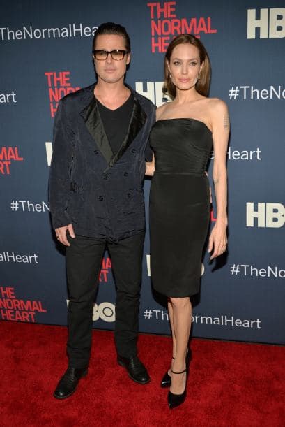 Y también necesita lecciones en maquillaje. Mira aquí los videos más chismosos.