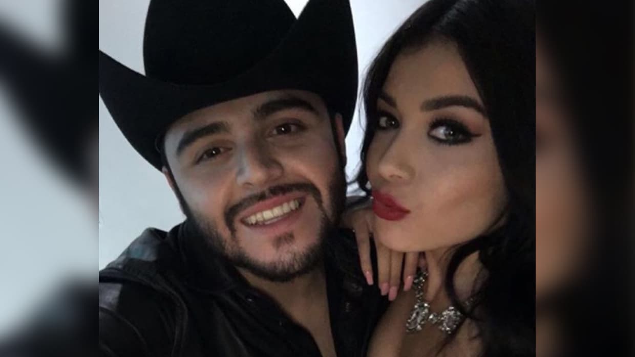 En 'topless' por la calle, así paga una apuesta a Gerardo Ortiz la modelo de su polémico video