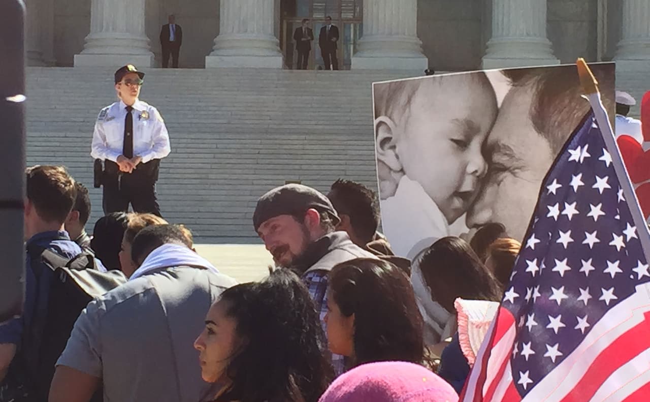 Decisión de corte suprema sobre inmigración nos compromete a movilizar votantes