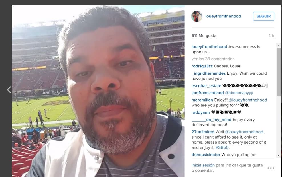 Luis Guzmán estuvo muy emocionado durante todo el partido.