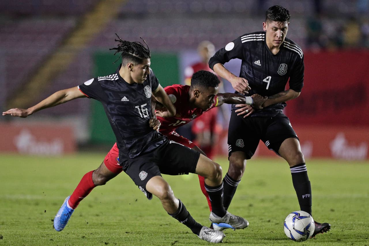 Con doblete de Raúl Alonso Jiménez y otro tanto de Edson Álvarez, México se impone 0-3 en su visita a Panamá
